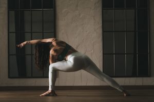 Yoga Dia Studio Ajaccio Féminin Yoga Claudia Peretti